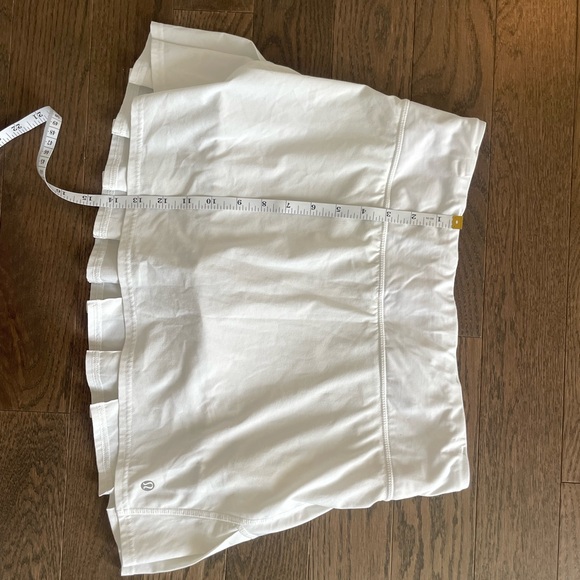 Lululemon Skirt - Picture 6 of 7